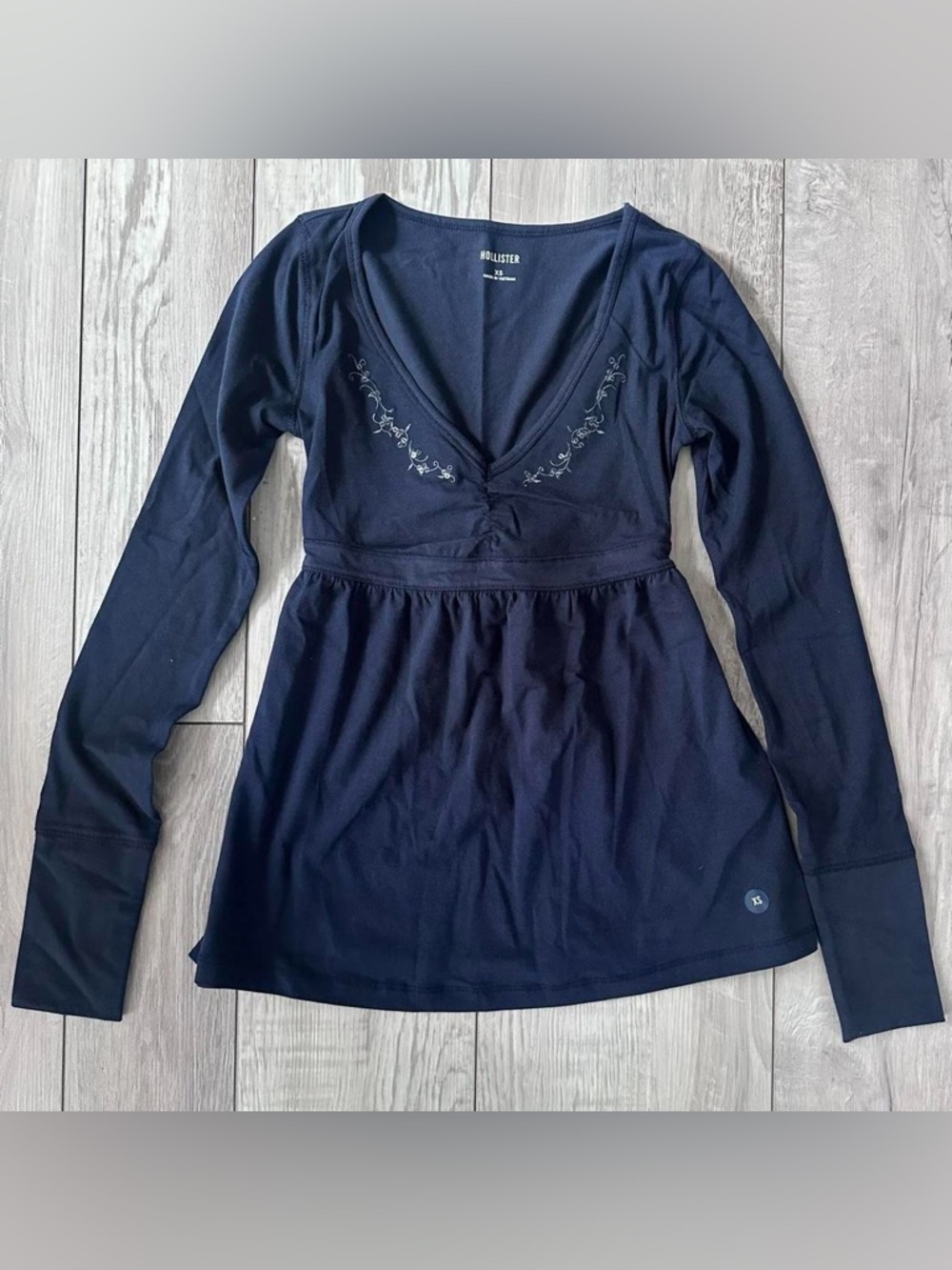 Hollister Y2K Babydoll Top Navy Embroidered